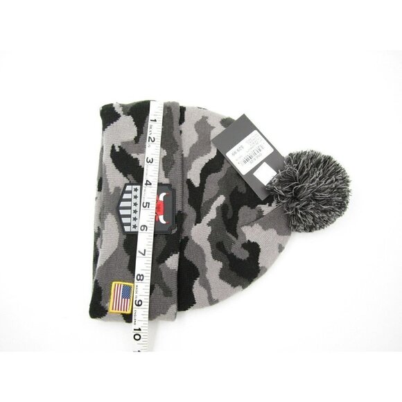 New W/ Tag Ultra Game Chicago Bull Basketball American Flag Beanie One Size - Picture 3 of 4